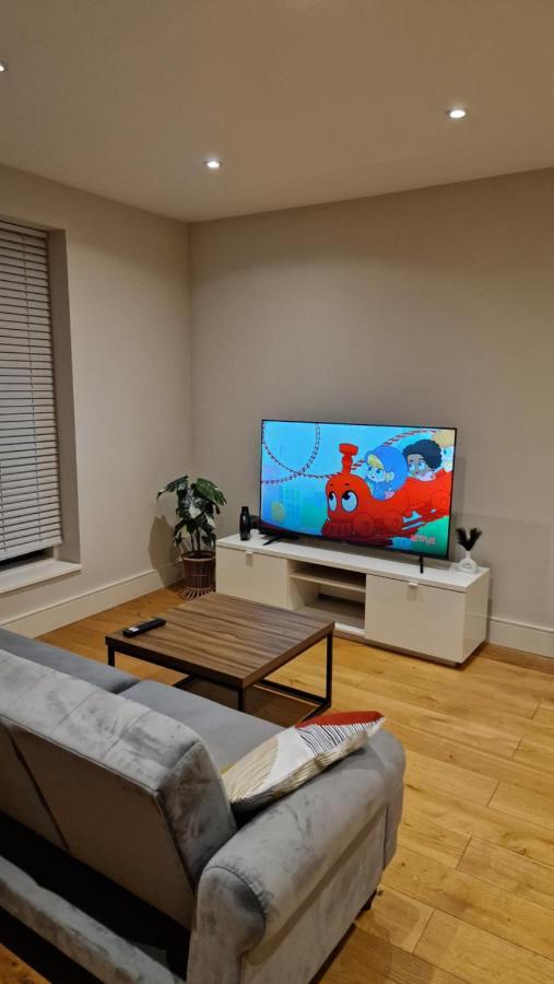 London City Apartment One Ealing Ngoại thất bức ảnh