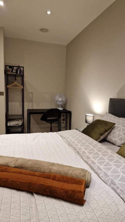 London City Apartment One Ealing Ngoại thất bức ảnh